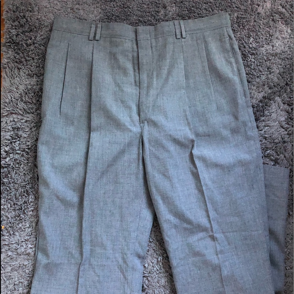 NWOT Mens Grey Dress Pants